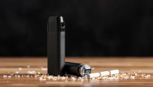 Image of the Pixl 6000 disposable vape showcasing its sleek design, prefilled 2ml pod, and external 10ml tank, highlighting its capacity of up to 6000 puffs.